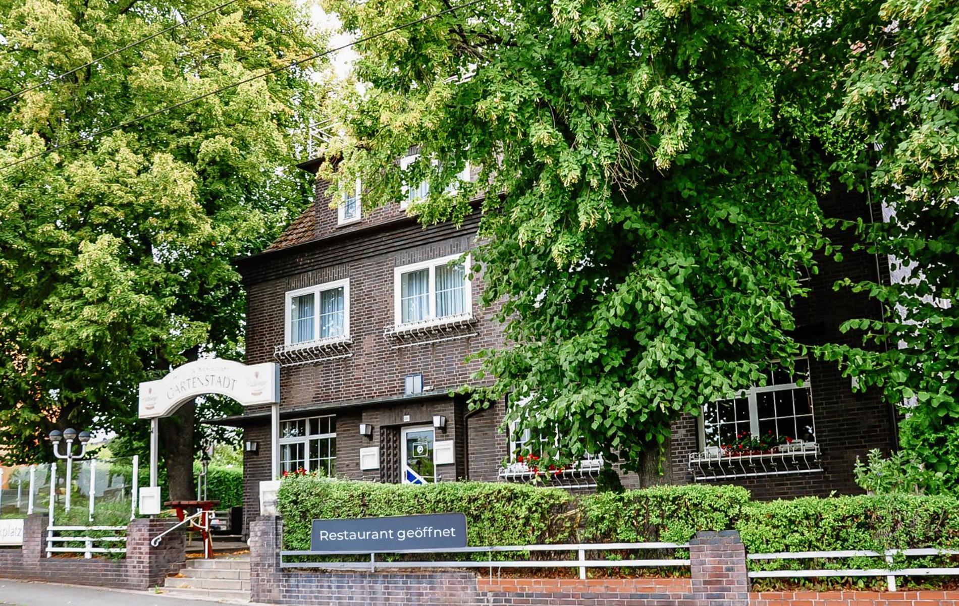 Hotel Und Restaurant Gartenstadt Érfurt Exterior foto